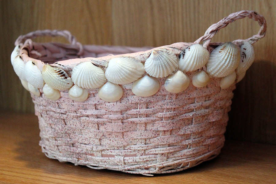 Shell Rimmed Woven Basket - Kaleidoscope Baby