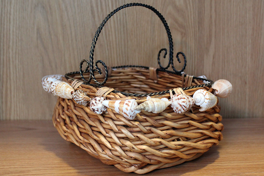 Shell Rimmed Woven Basket - Kaleidoscope Baby