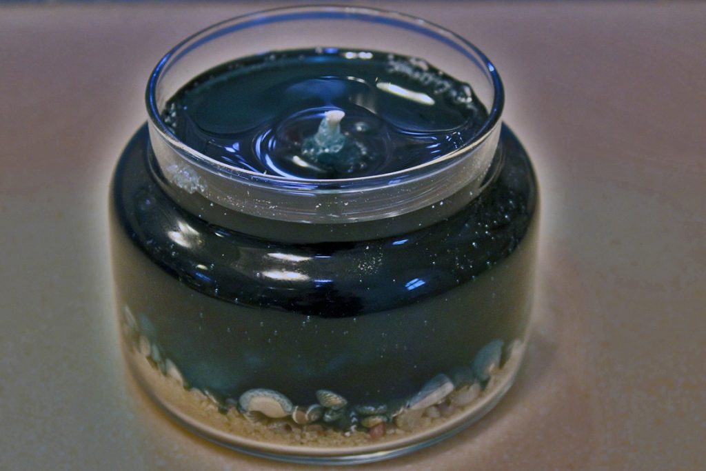 Tahitian Teal Ocean Classic Scented Shell Candle Dark View